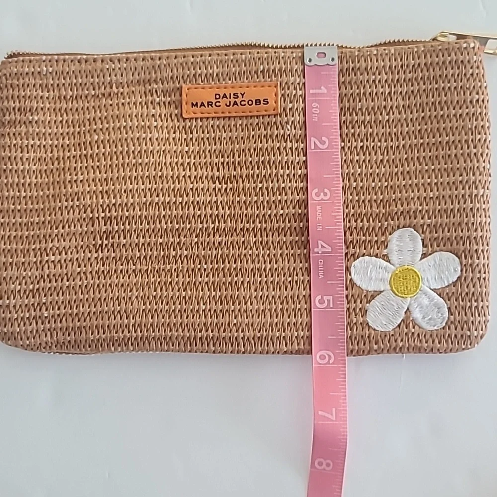 Marc Jacobs Daisy Make up cosmetic pouch bag